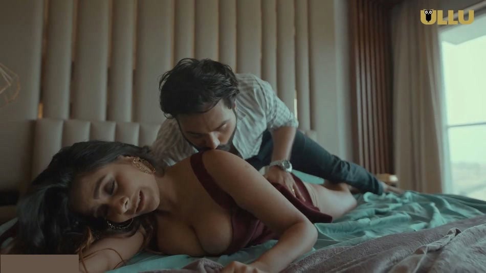 Nau Do Gyarah P02E02 2024 Ullu Hindi Hot Web Series Indian Porn 365