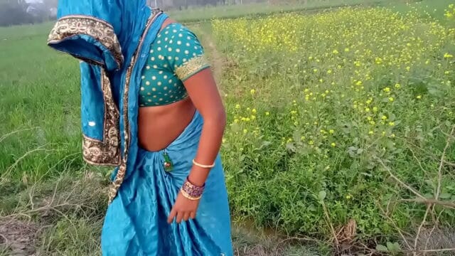 Hindi porn homemade xxx video desi village sex ki - Indian Porn 365