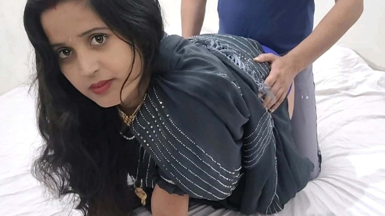 bari behen aur chhoti behen ko jija ne ek saath choda - Indian Porn 365