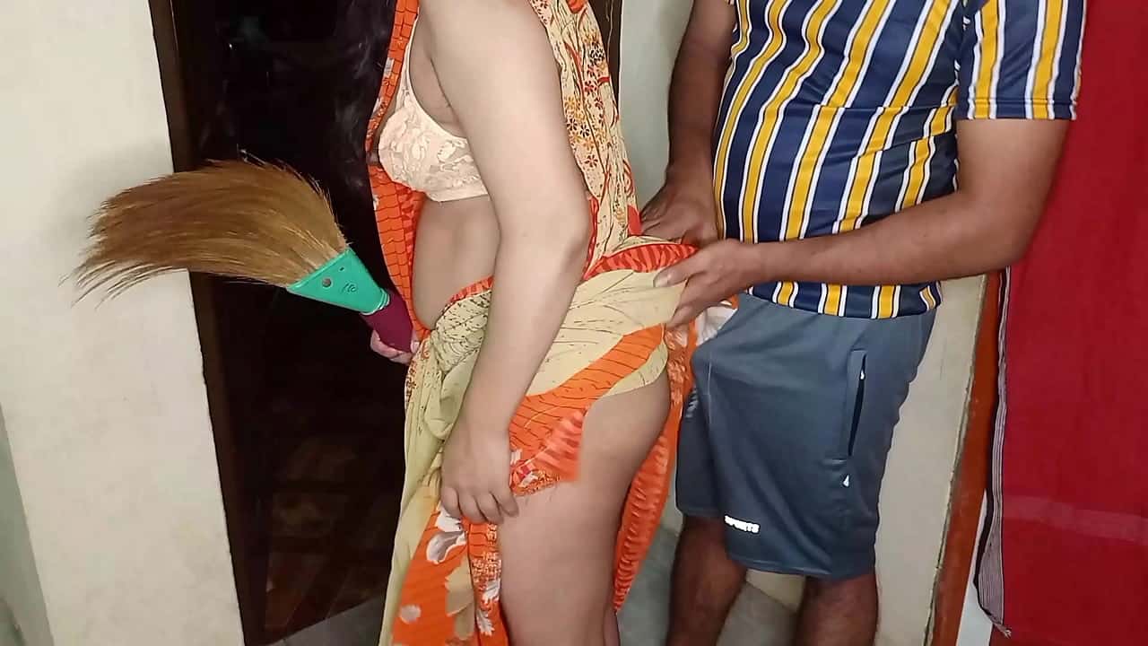 Sexy Mum Ki Chudai - desi hot step mom - Indian Porn 365